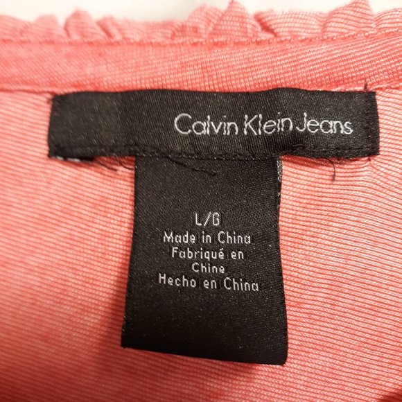 (( LIsting # 34 ))😇 Calvin Klein Jeans shirt - Picture 2 of 4